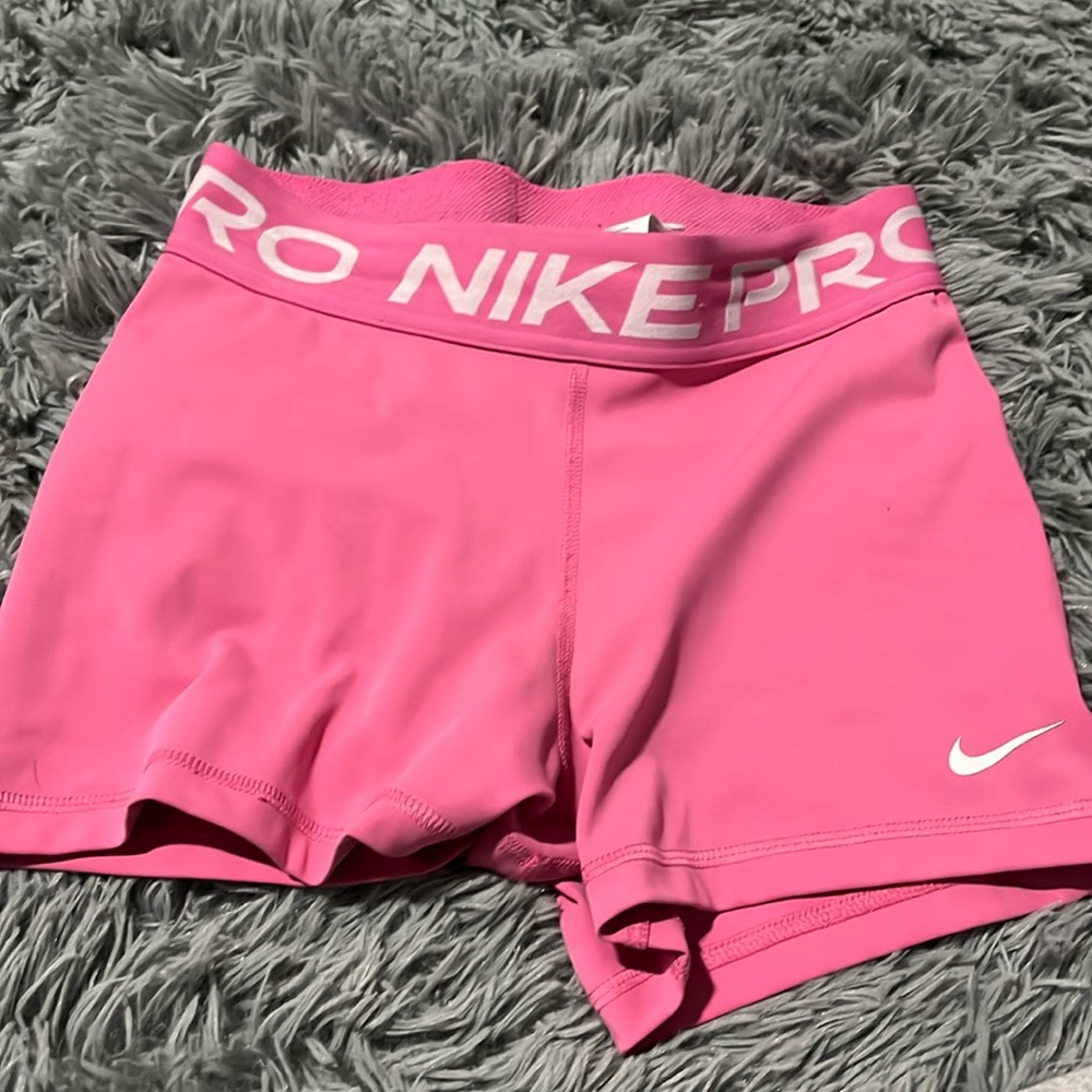 pink nike pros